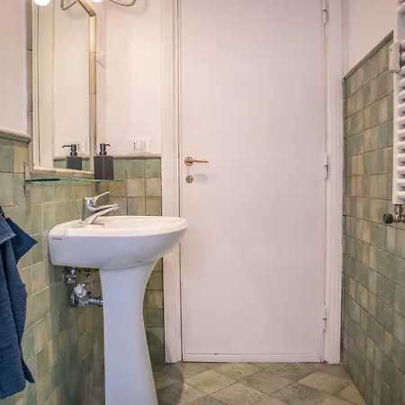 Kamchu Viale Somalia * Róma